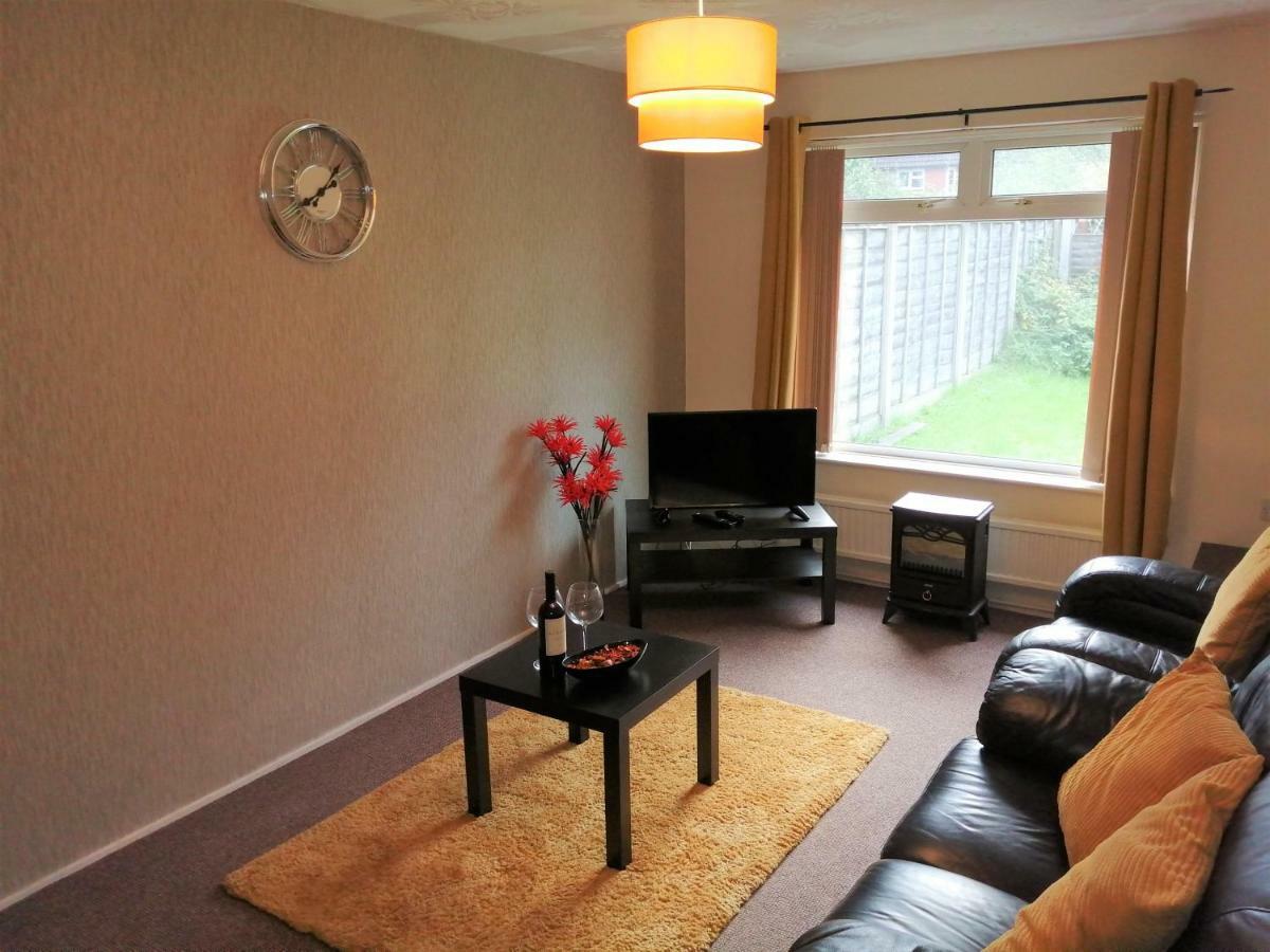 Fearnhead House Villa Warrington Exterior foto